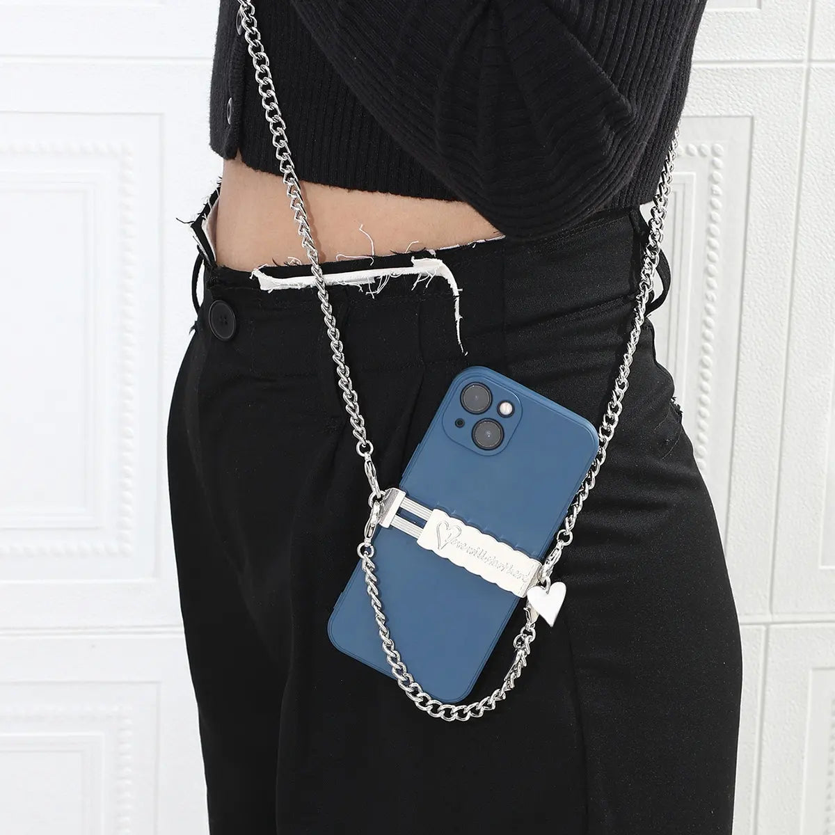 Black Love Clip With Lron Chain Pearl Chain Diagonal Cross Chain Phone Clip - The Shop At Crown Perth