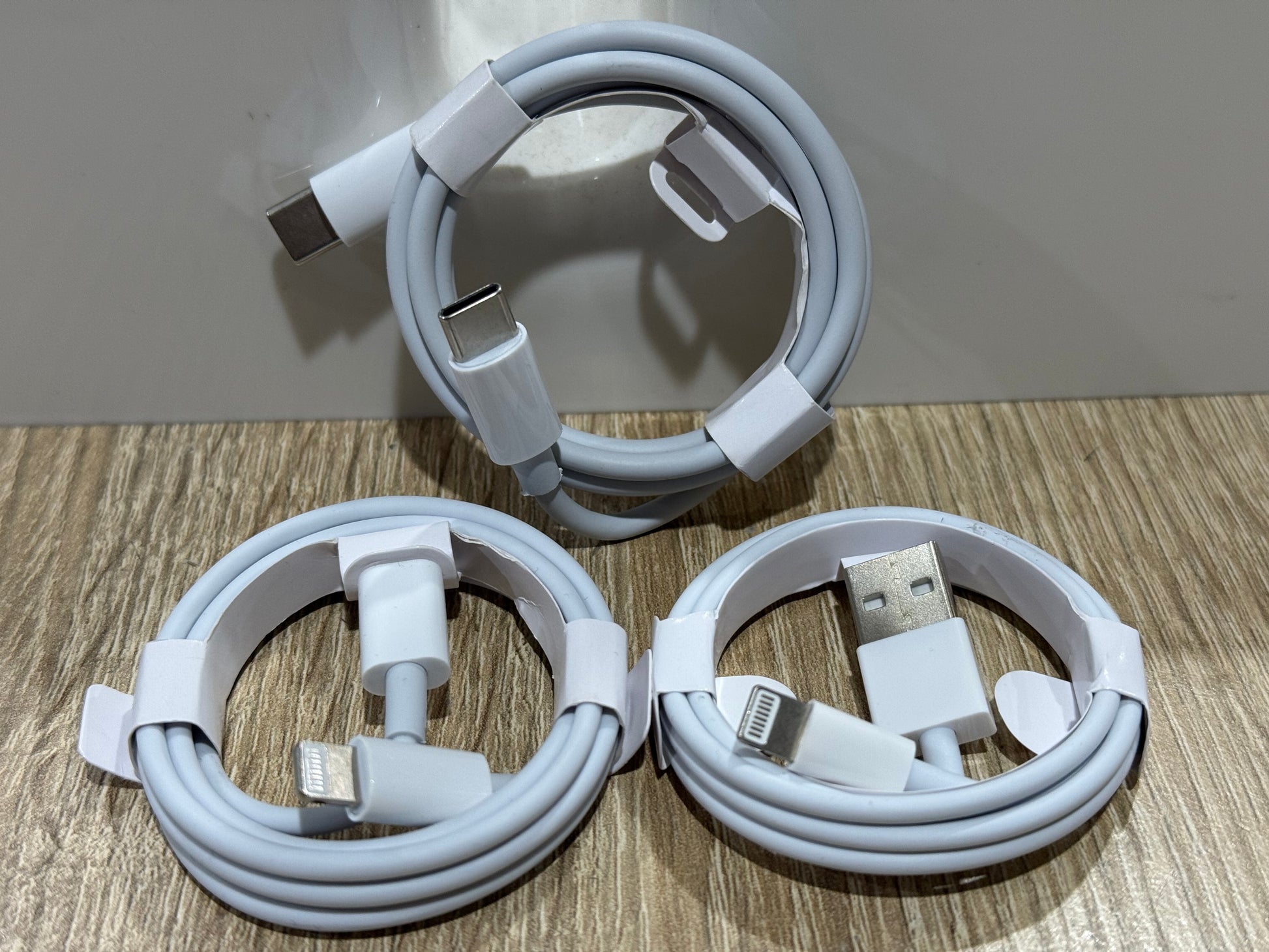 iPhone, Samsung & Android 1 Metre Phone Charge Cable - The Shop At Crown Perth